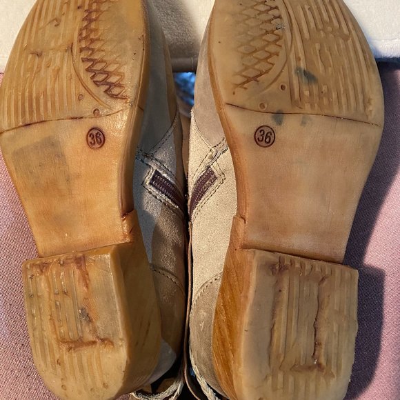 MIZ MOOZ "DANITA" LEATHER & SUEDE BOOTIES (SZ 36) - Picture 6 of 11